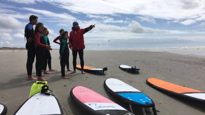 Nouveauté : une école de surf a été créée au Touquet