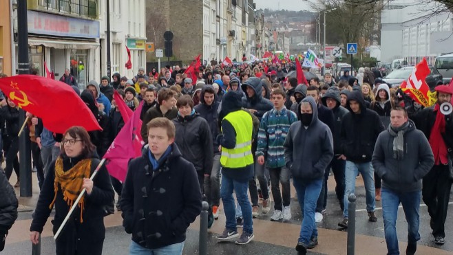 Jeudi noir de manifestations et grèves, prévoyez un plan B!