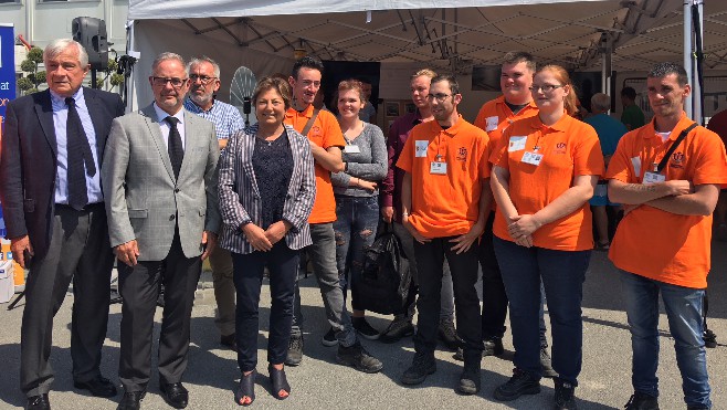 A Calais, une charte permet aux jeunes décrocheurs de découvrir le monde de l’entreprise