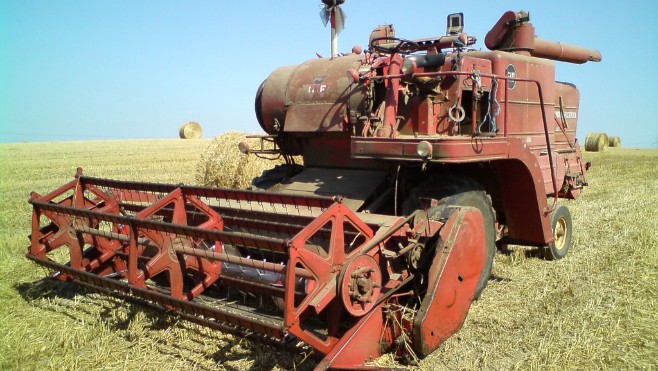 Un agriculteur meurt écrasé par sa moissonneuse-batteuse dans l’hesdinois. 