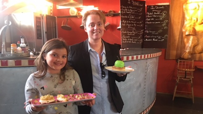 Lison et Ingrid lauréates du concours du meilleur dessert aux pommes aux Grandes Tables du Channel à Calais