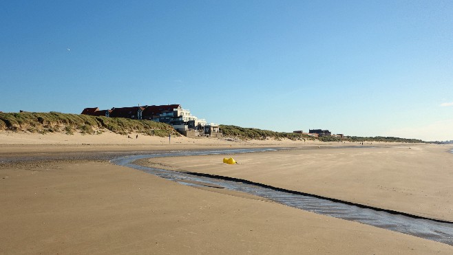 Zuydcoote mise sur la prévention pour la propreté de sa plage