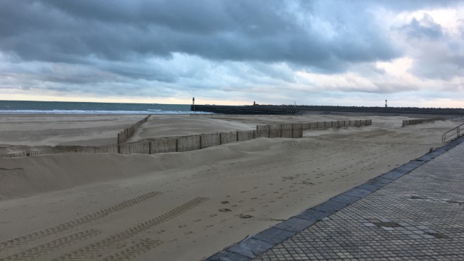 Une adolescente violée sur la plage de Calais !