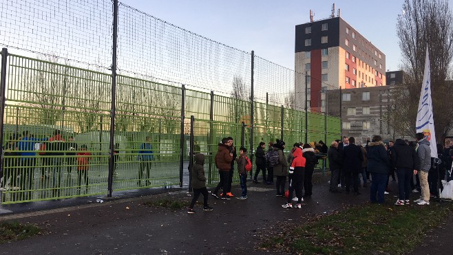 Le nouveau terrain multisports du Fort Nieulay à Calais inauguré