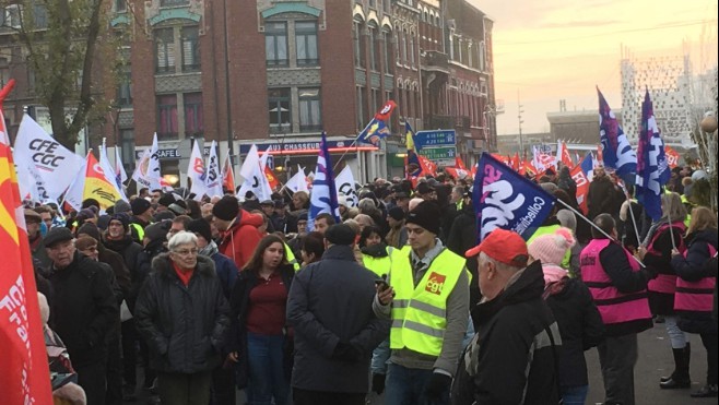 Plus de 4000 personnes ont manifesté hier à Dunkerque !