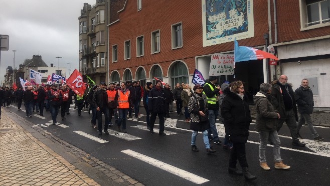 Forte mobilisation à Calais pour la première manifestation de l’année contre la réforme des retraites 