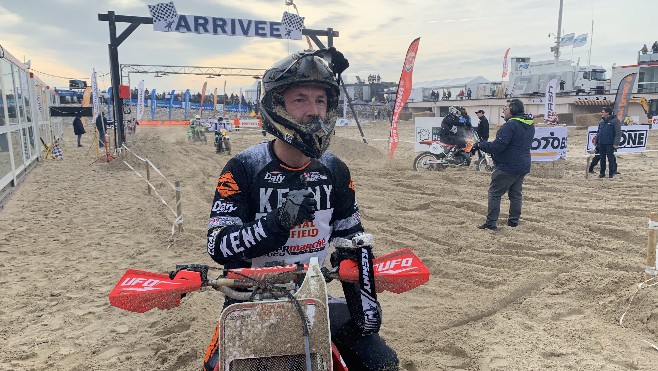 Rudy Vergriete remporte l'Enduro Vintage, écourté à cause de la marée