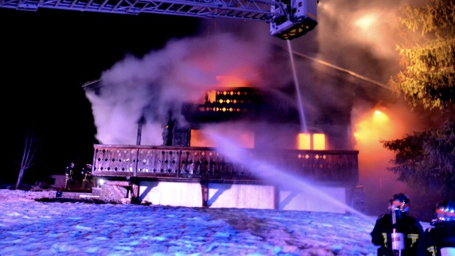 Trois familles Berckoises frôlent le drame dans l'incendie de leur chalet à la Clusaz