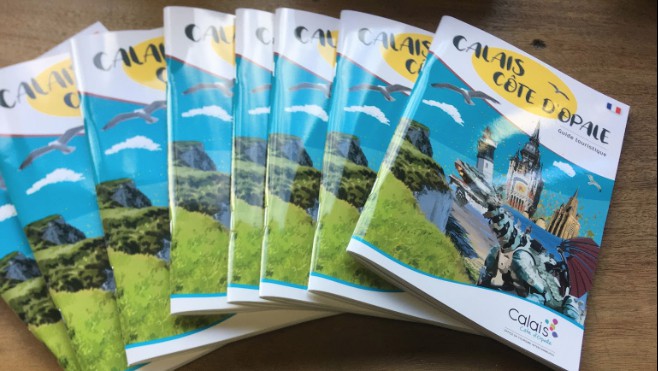 Le nouveau guide touristique de Calais Côte d’Opale est sorti !