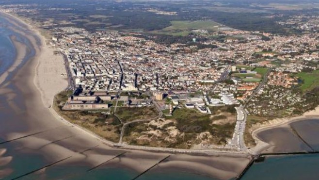 Le corps d'un homme découvert dans sa voiture à Berck