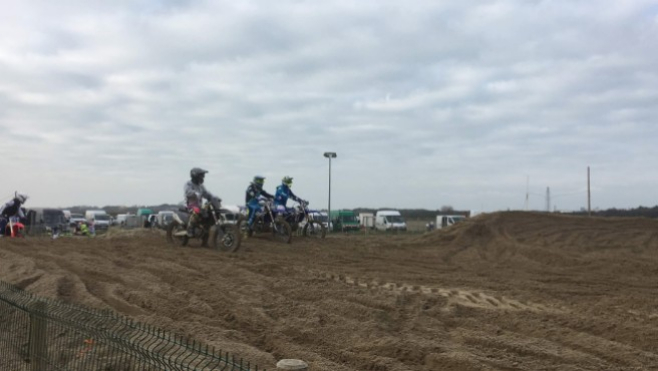 Loon-plage: un motard gravement blessé sur le terrain de motocross