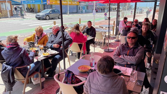 Les terrasses de la côte picarde prises d'assaut pendant le week-end de la Pentecôte