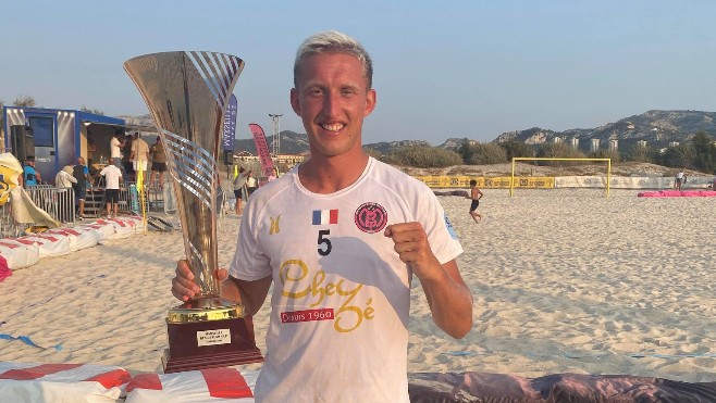 Etaples: Quentin Gosselin est devenu capitaine de l'Equipe de France de Beach Soccer