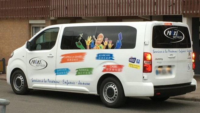 Un minibus pour le déplacement des personnes âgées à Cappelle La Grande ! 