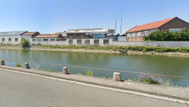 Une chaudière à bain d'huile prend feu à l'usine chimique Synthexim Calais.