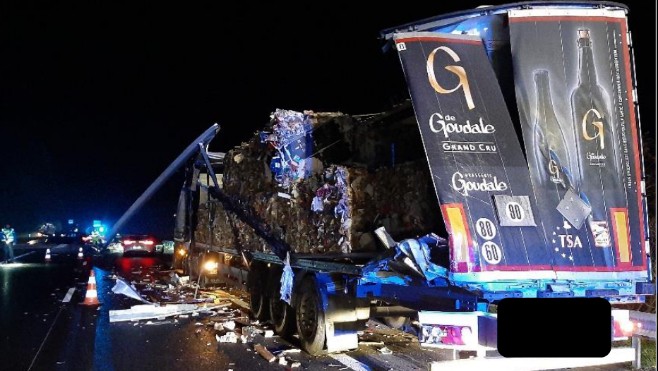 L'A26 coupée dans le sens Calais-Reims après un accident entre deux poids-lourds