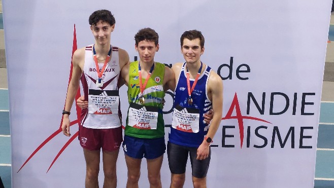 Le junior Hugo Ellul du SO Calais Athlétisme décroche le bronze sur le 5000m marche au championnat de France en salle