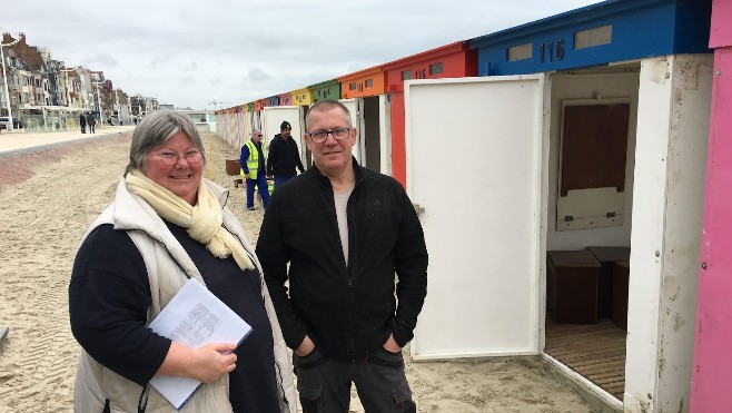 A Malo, les 195 kiosques de plage sont montés grâce à l'association CETIDE.