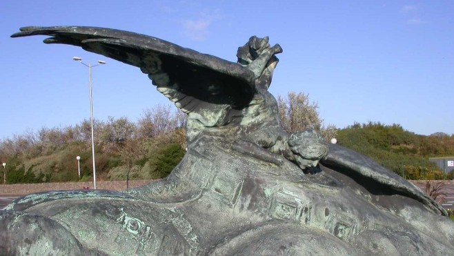 Calais : inauguration samedi du monument Le Pluviôse restauré