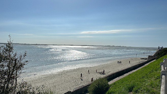 74 migrants secourus à bord d'une seule embarcation en Baie de Somme