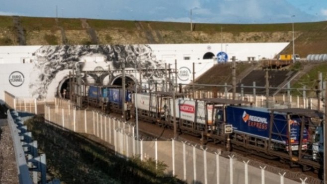 Fin de la grève à Eurotunnel et reprise du trafic dans la soirée