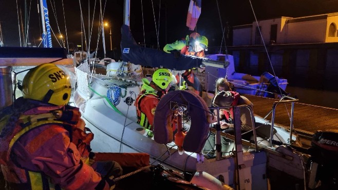 La SNSM de Berck porte secours à un voilier en difficulté en Baie de Canche