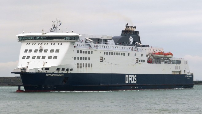 Calais : 10 adolescents pris de mal de mer sur le ferry Côte des Flandres.