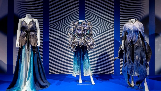 « Yuima Nakazato, au-delà de la couture », la magnifique nouvelle exposition de la Cité de la Dentelle de Calais 