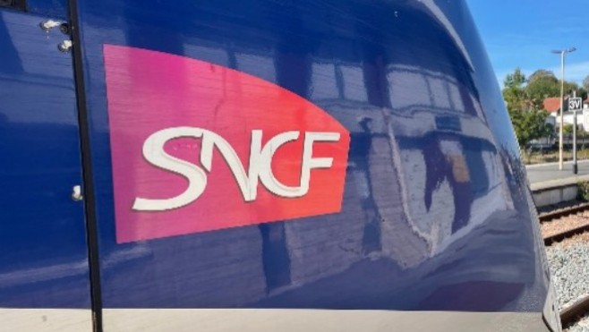 Sabotages SNCF: la circulation des TGV assurée à 80% dès aujourd'hui