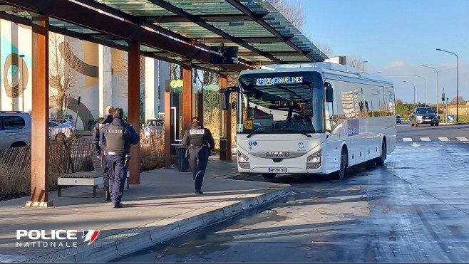 Des patrouilles de police sont déployées sur les lignes de bus de Gravelines-Calais et du Sitac ! 