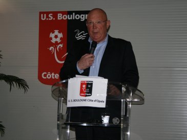 "Qu'on arrête de me gonfler avec la coupe de France" le président de l'USBCO, Jacques Wattez, a choisi RADIO 6 pour pousser un coup de gueule !