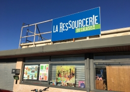 A Calais « la Ressourcerie », magasin social et solidaire, a 5 ans.