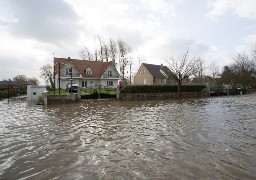 Inondations sur la route entre Etaples et Montreuil