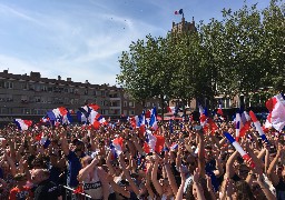 Dunkerque : trois chauffards interpellés pour avoir foncé dans la fan zone en mini moto. 