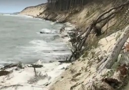 Les grandes marées ont repris tout le sable des rechargements de la Baie d'Authie et de Merlimont