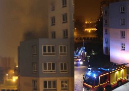 Incendie dans un immeuble de la ZUP à calais : 20 personnes évacuées 