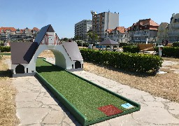 Au Touquet, les symboles et bâtiments de la ville reproduits en miniatures sur le parcours du mini-golf