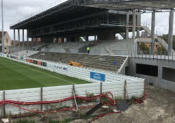 A Dunkerque, la tribune Sud du Stade Tribut sera livrée en janvier.