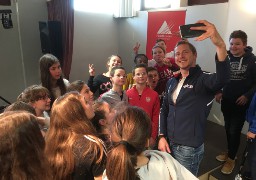 Thomas Simart parrain des sections sportives du Collège Jean Moulin à Berck.