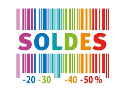 Coup d’envoi des soldes : reportage à Calais et Coquelles