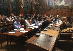 Ambiance particulière hier soir pour le dernier conseil municipal de Calais avant les élections