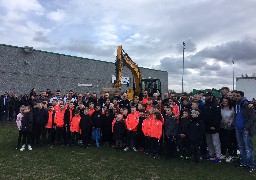 Lancement officiel des travaux du terrain de football synthétique au Beau-Marais à Calais