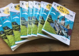 Le nouveau guide touristique de Calais Côte d’Opale est sorti !