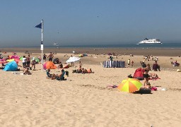 Sur les plages de Calais et Berck, il est désormais possible d'installer sa serviette sur le sable !