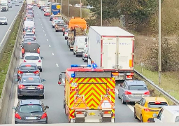 Dunkerquois : une voiture fait des tonneaux sur l'A16