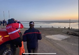 Berck : deux touristes secourus par les pompiers en Baie d'Authie