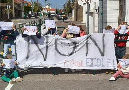 Mobilisation contre la fermeture d'une classe à Balinghem et Rodelinghem