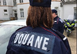 Loon-plage : 400 kilos de cocaïne découverts dans un conteneur.