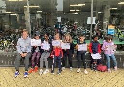 A Calais, Opale Vélo Services organise des stages vélos pour les enfants pendant les vacances de la Toussaint