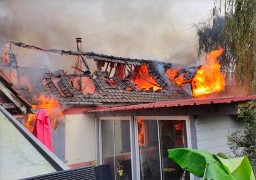 Une maison ravagée par les flammes ce matin à Merlimont